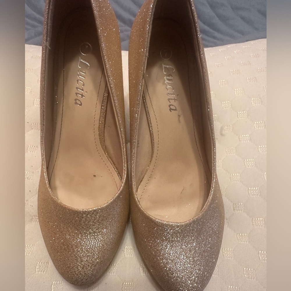Lunita Gold Glitter Heels